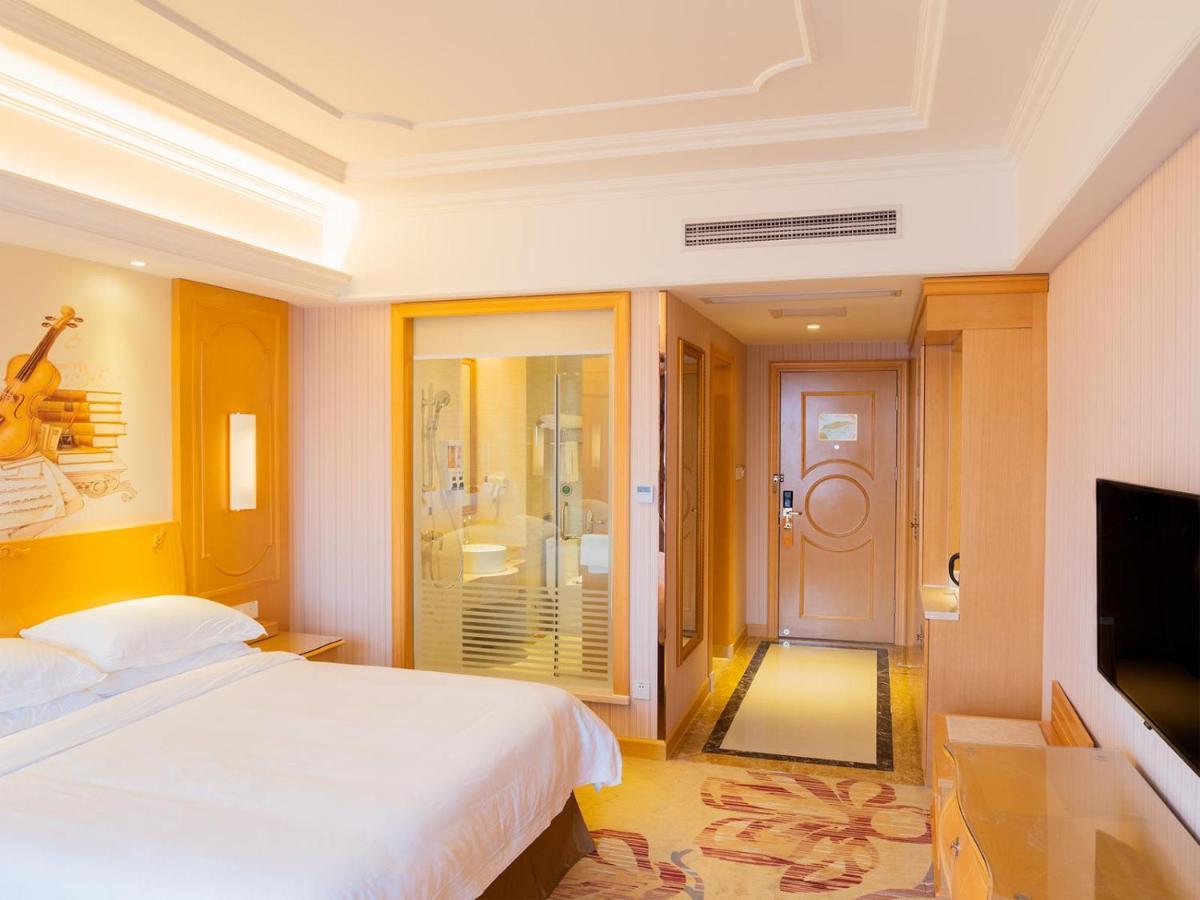 Vienna International Hotel Shanghai Pudong New District Dishui Lake Univeristy City Nianbalian Экстерьер фото