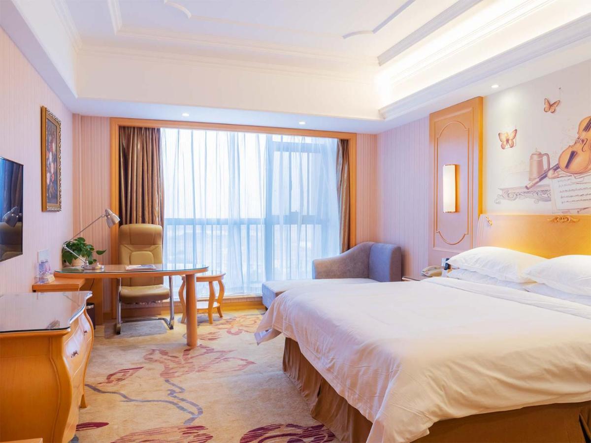 Vienna International Hotel Shanghai Pudong New District Dishui Lake Univeristy City Nianbalian Экстерьер фото
